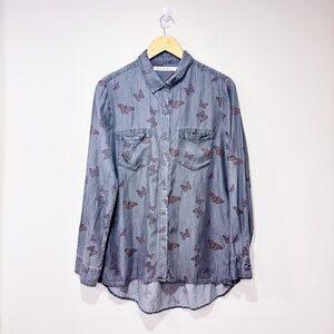 STANDARD GRACE Grey shirt with butterflies